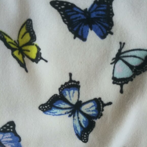 No Boundaries women's size XXXL (21) butterfly all over print blouse - Picture 15 of 15